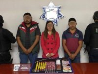 Detienen mujer en huauchinango